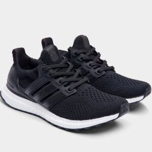 Adidas UltraBoost 5.0 DNA Sneakers Size 7.5 Triple Black